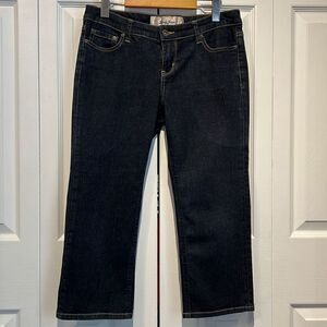 Brody Low Rise Capri Jeans Size 28‎